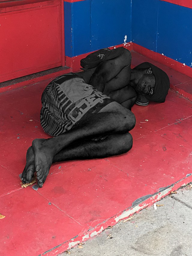 Sombras: SONHANDO COM O PAU-DE-ARARA