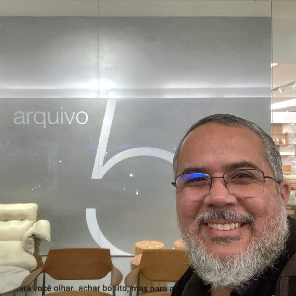 PROJETO | VITRINE ARQUIVO 25&nbsp;ANOS
